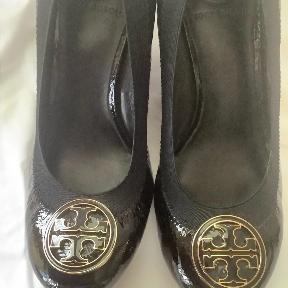 Tory Burch Shiny Black Wedges Like new! - Picture 1 of 6
